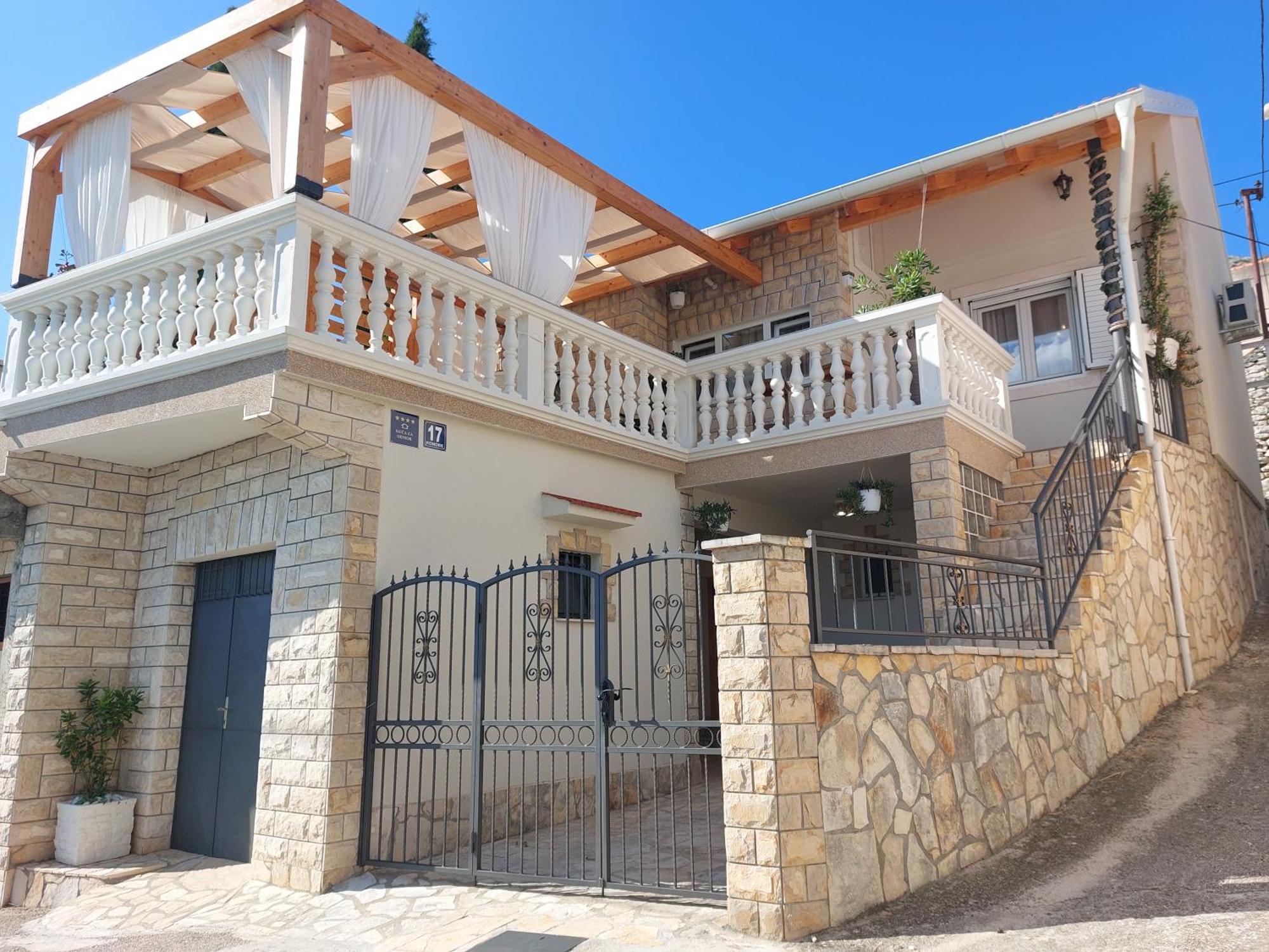Holiday Home Peran Grebastica Exterior photo